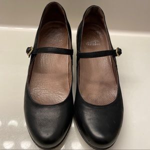 Dansko Loralie- Black